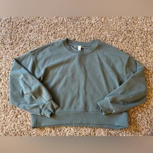 Lululemon Athletica Softstreme Perfectly Oversized Cropped Crew